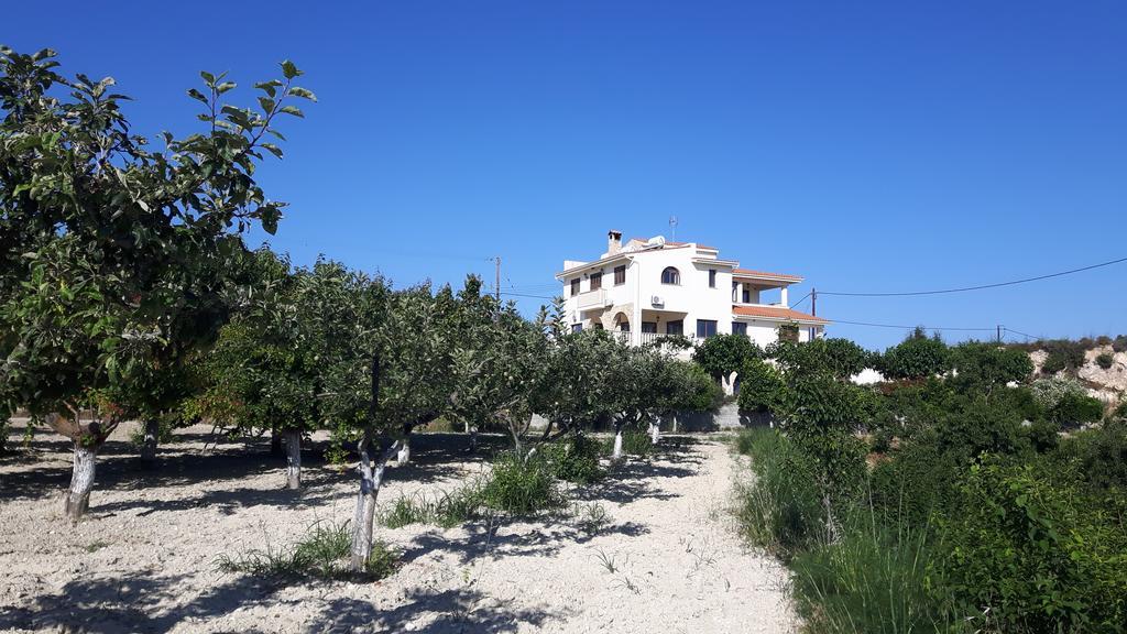 Agrepavli Lapithia Apartment Kallepia Екстериор снимка