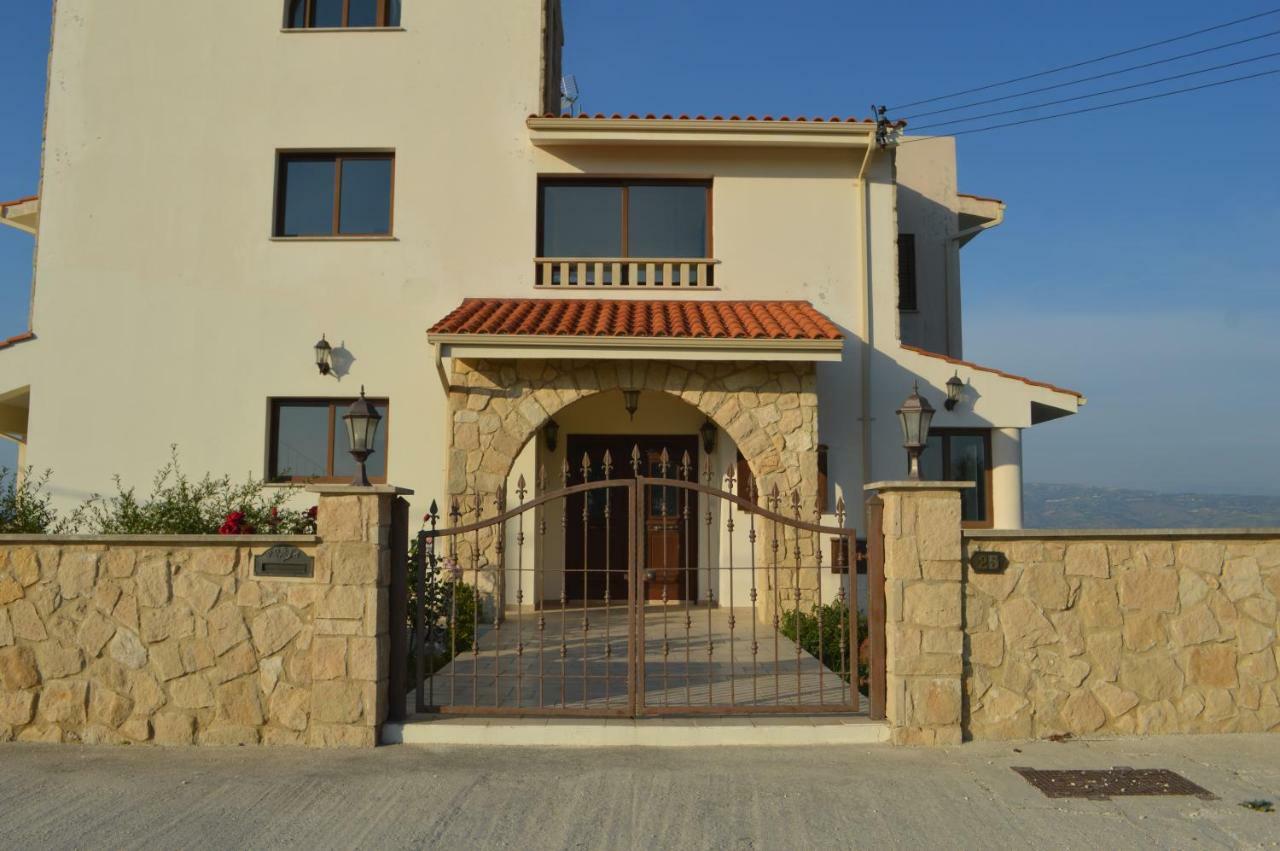 Agrepavli Lapithia Apartment Kallepia Екстериор снимка